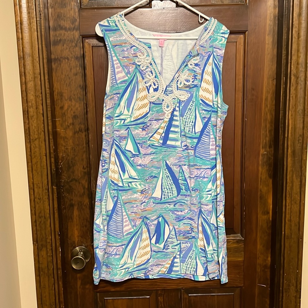 EUC Lilly Pulitzer Harper shift dress in Aboat Time Sailboats